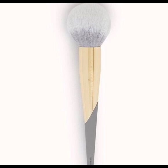 Complex & Culture Makeup Brush Quality outstanding - Picture 3 of 14